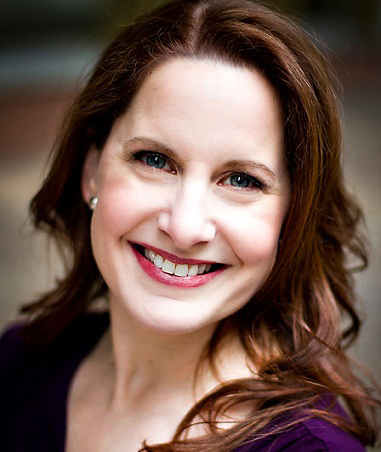 nina-headshot-short